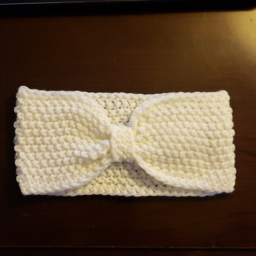 Off white headband/earwarmer